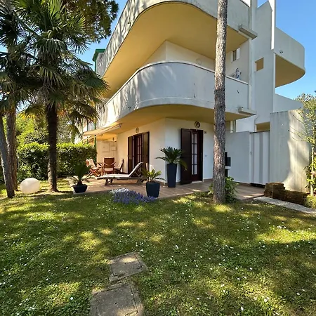 Aether Holiday home